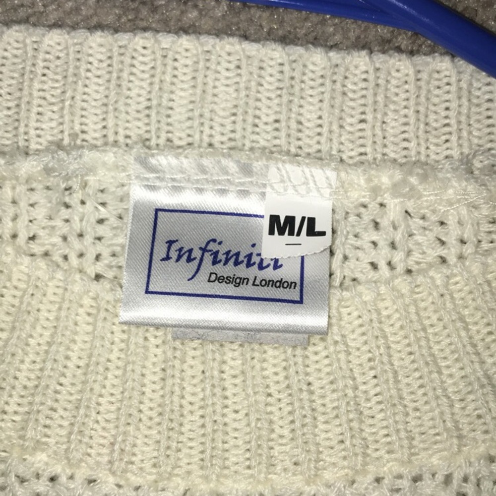 Sweater - Picture 3 of 3